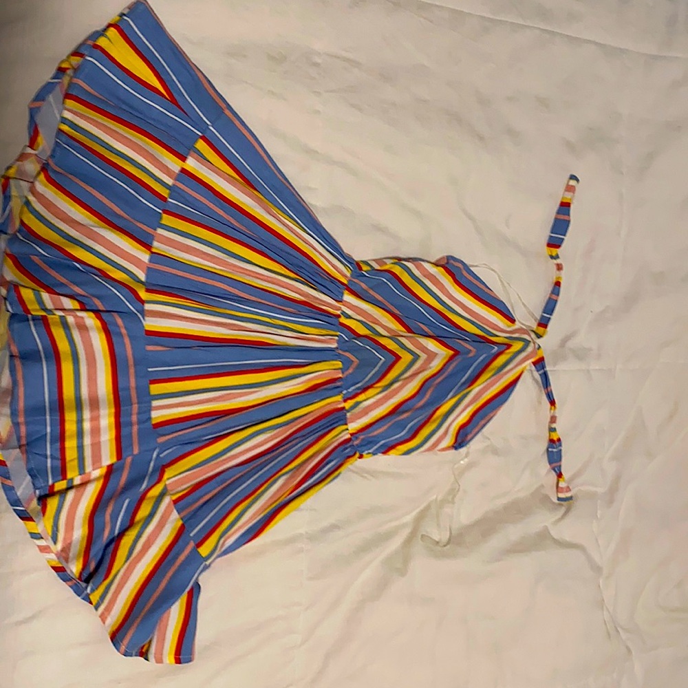 Size 7 flows Summer dress